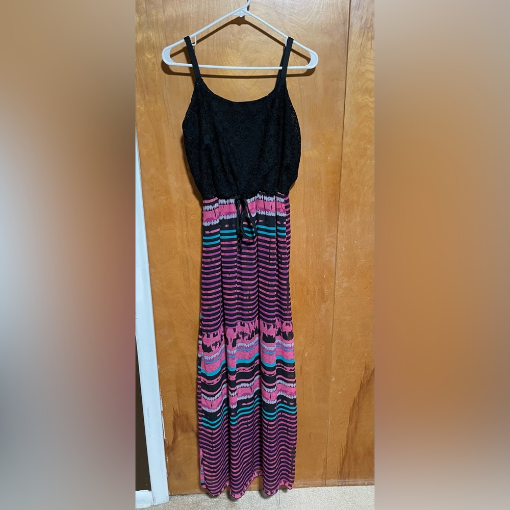 Women’s Maxi Dress with Spaghetti Straps Size S